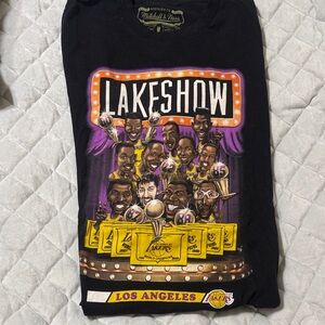 Mitchell & Ness Black 'Lakeshow' Los Angeles Lakers Graphic Tee